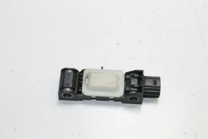 Nissan Note (E11) (2006 - 2014) 0285003060 Датчик удара SRS — фото 2