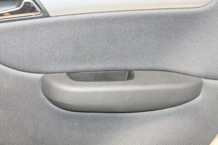 Mercedes-Benz B-class W245 (2008 - 2011) Обшивка задней двери — фото 2