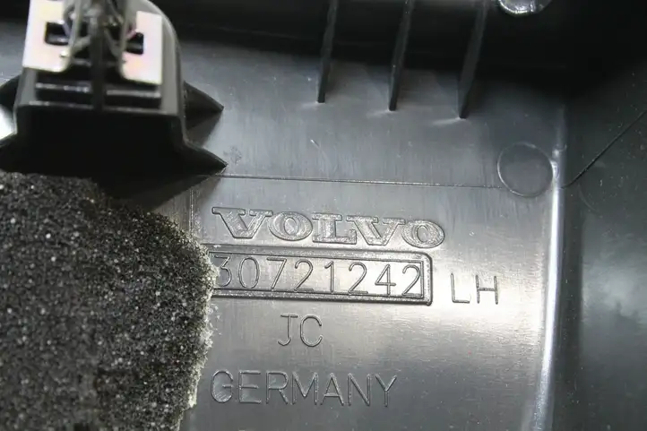 Volvo C70 (2005 - 2009) 30721242 Обшивка стойки A — фото 5