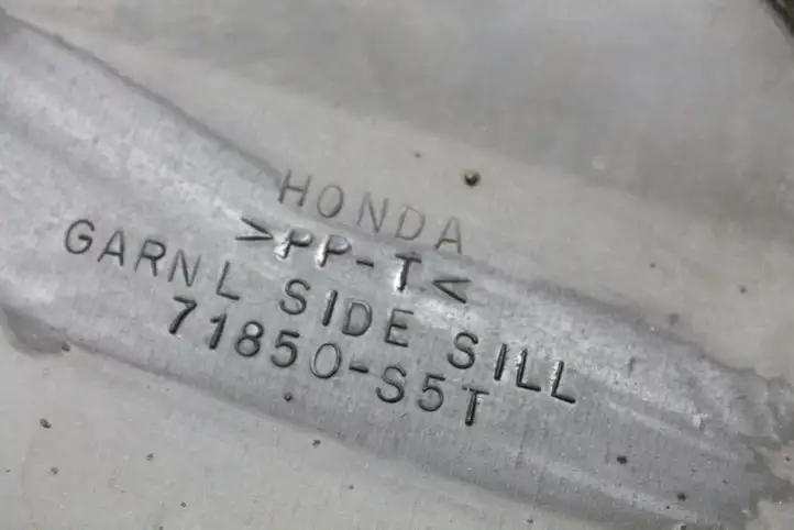 Honda Civic (2001 - 2005) 71850S5T Порог кузова — фото 4