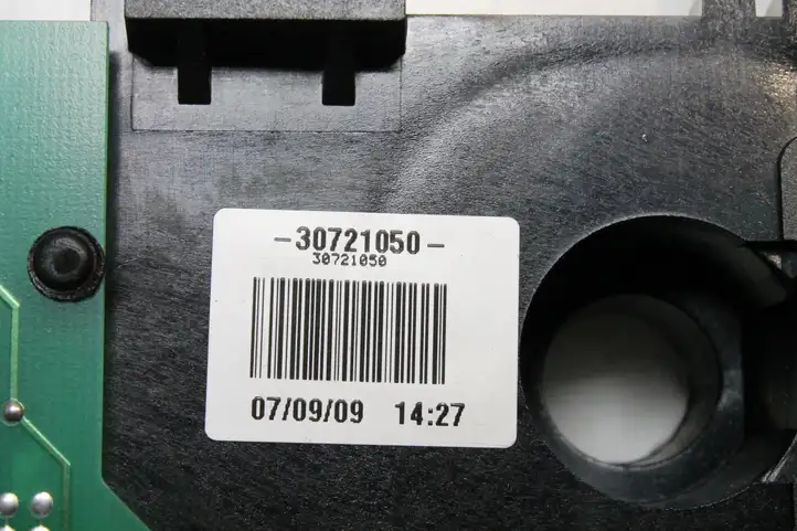 Volvo C70 (2005 - 2009) 30721050 Прочие детали салона — фото 5