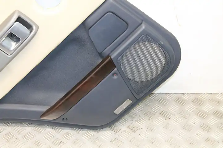 Land Rover Range Rover L322 (2002 - 2005) Обшивка задней двери — фото 4