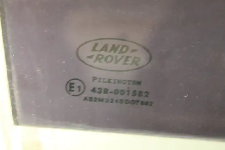 Land Rover Range Rover L322 (2002 - 2005) Стекло задней двери — фото 2