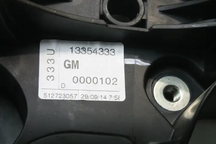 Opel Astra J (2012 - 2015) 13354333 Кронштейн педали акселератора — фото 7