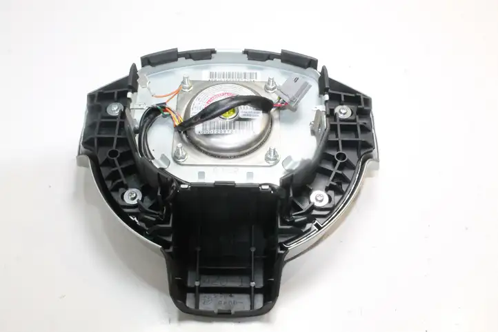 Nissan X-Trail T31 (2007 - 2014) Подушка безопасности руля — фото 4