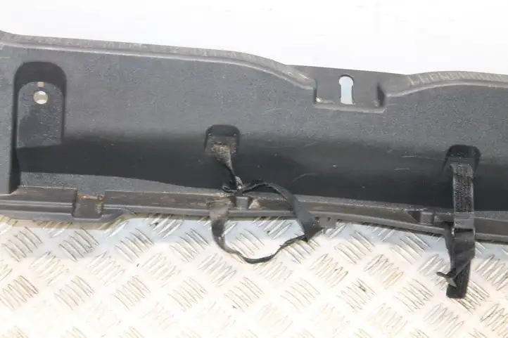 Toyota Auris 150 (2006 - 2012) 6471602080 Отделка порога багажника — фото 3