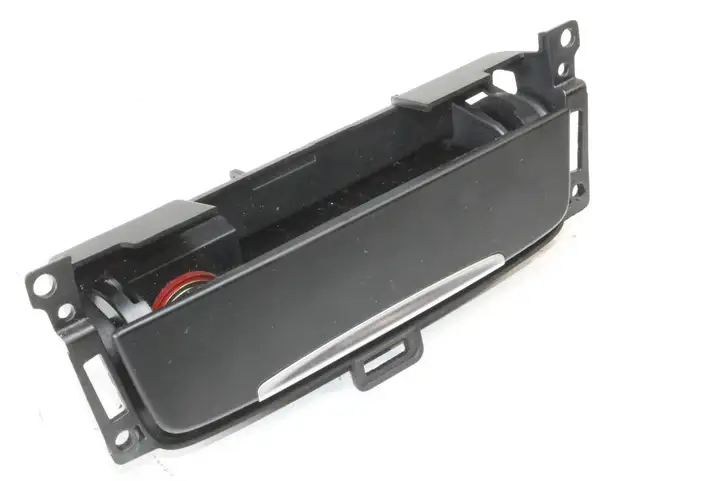 Ford Mondeo MK IV (2007 - 2014) BS71A04788AB3YYW Прочие детали салона — фото 1