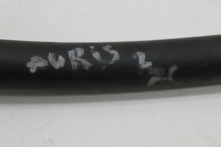 Toyota Auris 150 (2006 - 2012) 8870402580 Трубки и шланги кондиционера — фото 3
