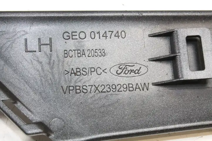 Ford Mondeo MK IV (2007 - 2014) GEO014740 Отделка лючка топливного бака — фото 3