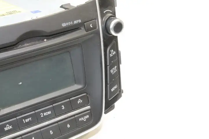 Hyundai i30 (2012 - 2015) 96170A6210GU Магнитола / мультимедийная система — фото 3