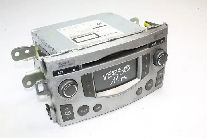Toyota Verso (2009 - 2012) 861200F080 Магнитола / мультимедийная система — фото 1
