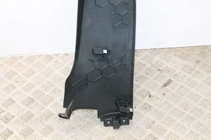 Volkswagen Golf VII (2013 - 2019) 5G6867766E Верхняя обшивка стойки B — фото 6