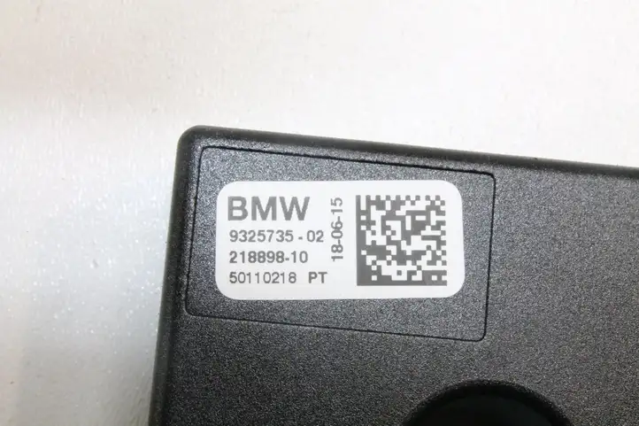 BMW 4 F32 F33 (2013 - 2017) 9325735 GPS антенна — фото 3