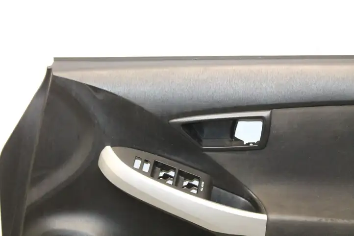 Toyota Prius (XW30) (2009 - 2015) Обшивка передней двери — фото 2