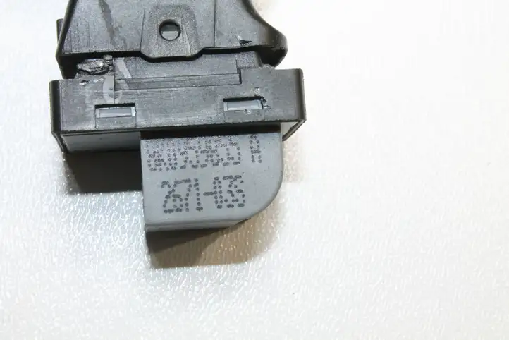 Audi A5 8T 8F (2007 - 2011) 8K0959855A Кнопка стеклоподъемников — фото 4