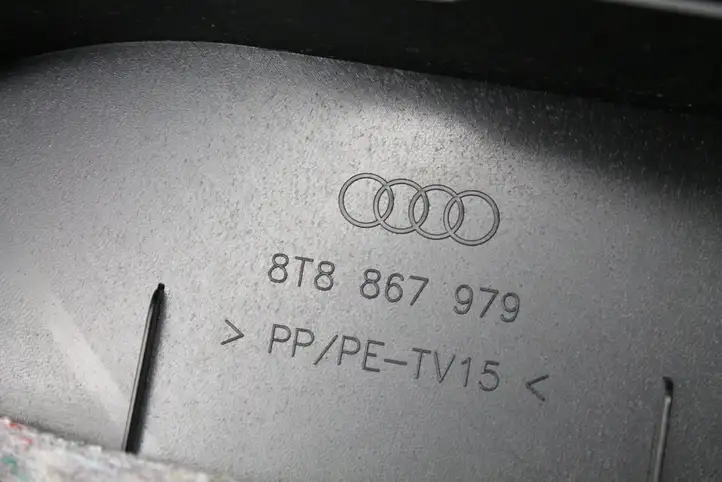 Audi A5 8T 8F (2007 - 2011) 8T8867979 Задняя боковая обшивка салона — фото 2