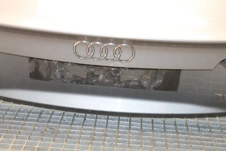 Audi A5 8T 8F (2007 - 2011) Крышка багажника — фото 10