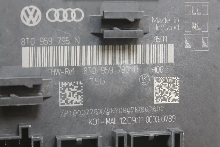Audi A5 8T 8F (2007 - 2011) 8T0959795B Блок управления дверью — фото 3