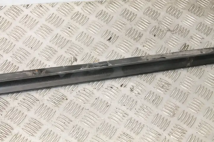 Volkswagen Golf VII (2013 - 2019) Порог кузова — фото 7