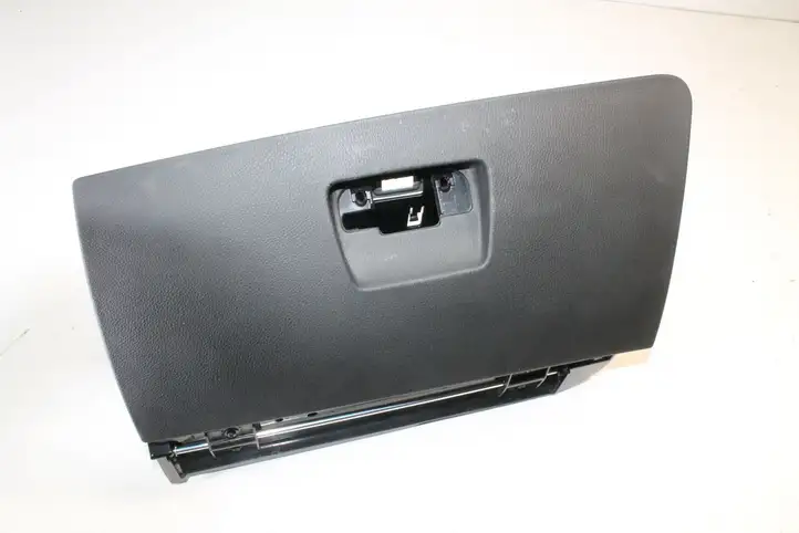 BMW 3 E92 E93 (2005 - 2014) 51167078187 Вещевой ящик — фото 1