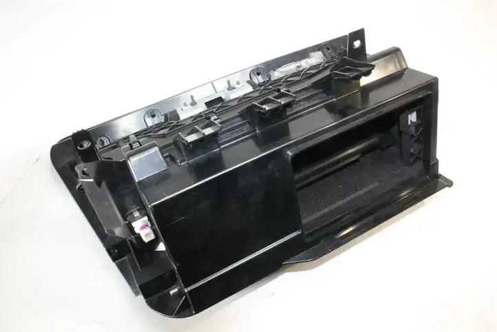 BMW 3 E92 E93 (2005 - 2014) 51167078187 Вещевой ящик — фото 5