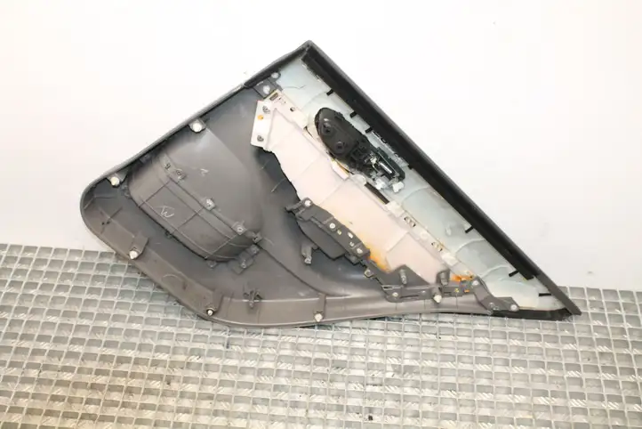 Honda Civic (2006 - 2011) Обшивка задней двери — фото 6