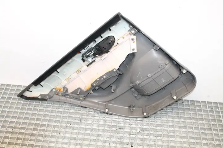 Honda Civic (2006 - 2011) Обшивка задней двери — фото 6