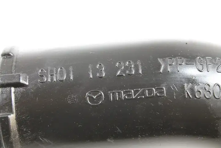 Mazda 3 II (2013 - 2017) SH0113231 Трубка подачи воздуха — фото 5