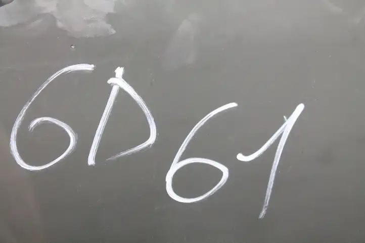 Mitsubishi ASX (2010 - 2016) Стекло задней двери — фото 2