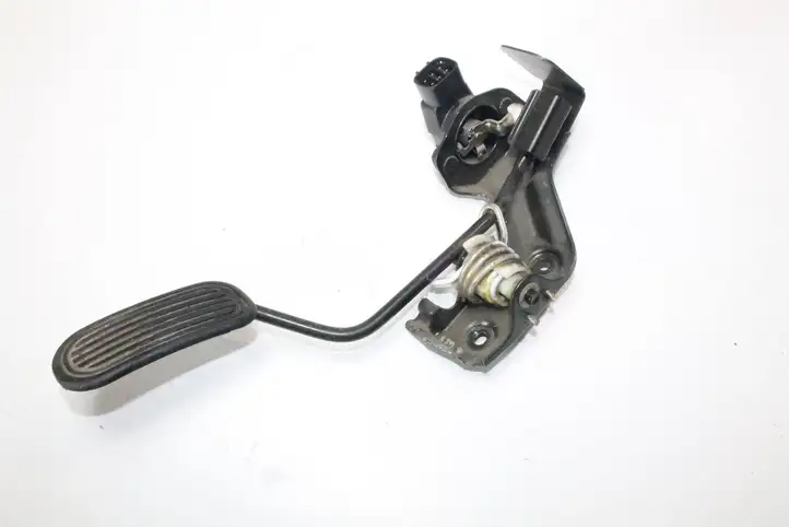 Toyota Avensis Verso (2001 - 2004) 8928147010 Педаль акселератора — фото 1