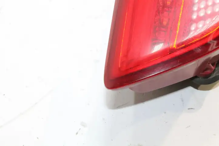 Kia Ceed (2012 - 2015) 92404A23 Задний фонарь в крышке багажника — фото 5