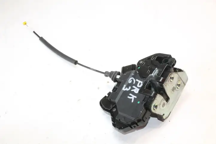 Kia Ceed (2012 - 2015) 81310A2130 Замок ручки двери — фото 1