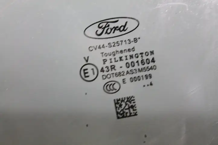 Ford Kuga II (2013 - 2019) CV44S25713B Стекло задней двери — фото 3