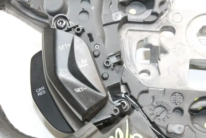 Ford Kuga II (2013 - 2019) AM513600BH Руль — фото 9