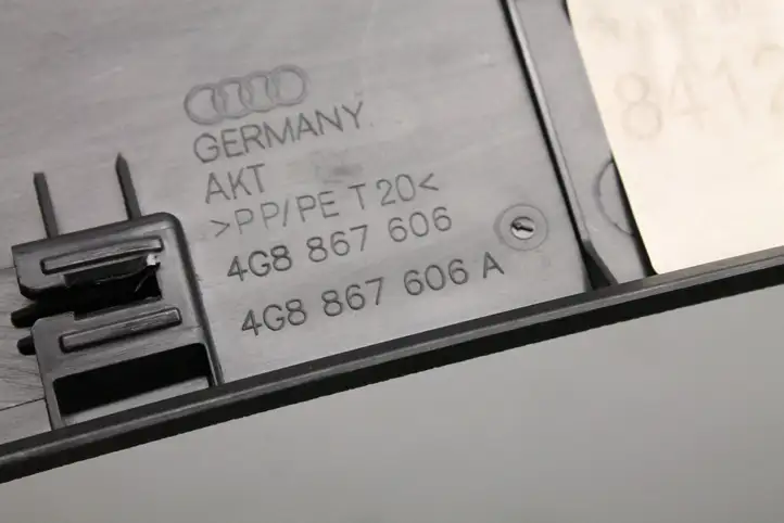 Audi A7 S7 4G (2010 - 2014) 4G8867606 Обшивка багажника — фото 4