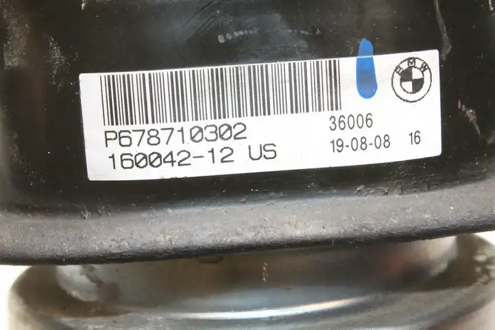 BMW X5 E70 (2006 - 2013) P678710302 Опора двигателя — фото 3