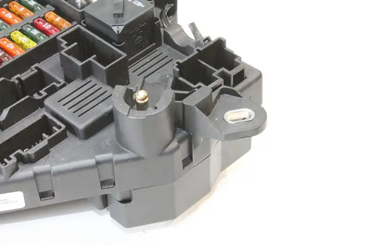 BMW 6 E63 E64 (2002 - 2010) 9138830 Блок предохранителей (комплект) — фото 4