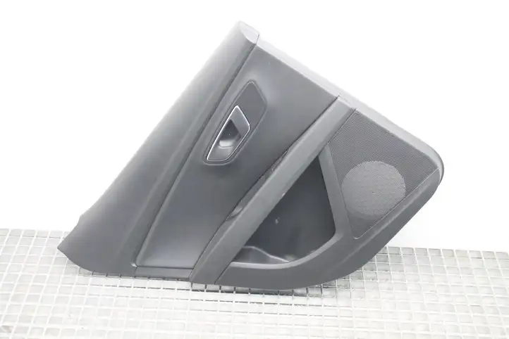 Seat Leon (5F) (2012 - 2019) Обшивка задней двери — фото 1