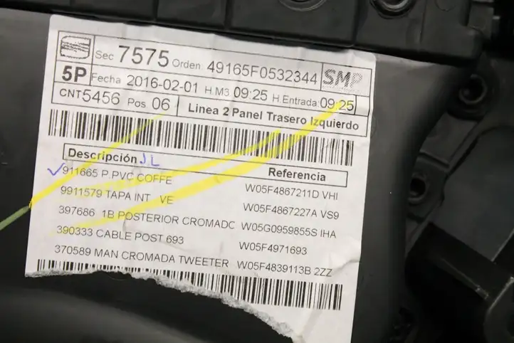 Seat Leon (5F) (2012 - 2019) Обшивка задней двери — фото 4