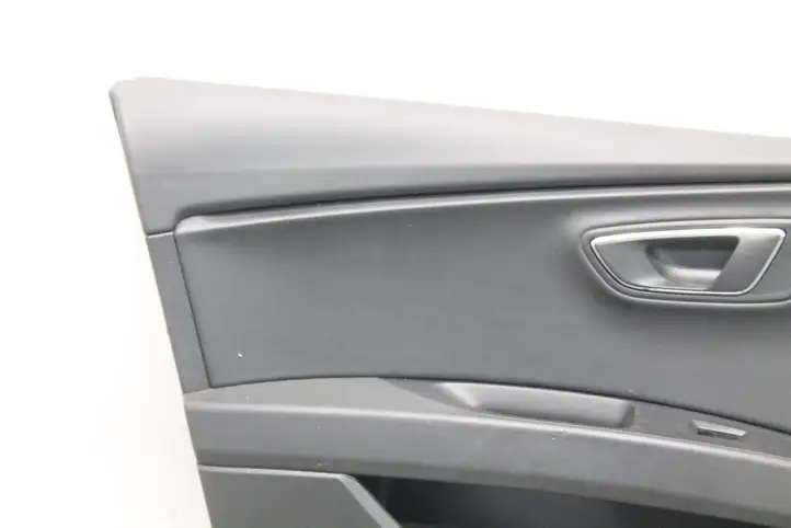 Seat Leon (5F) (2012 - 2019) Обшивка передней двери — фото 4