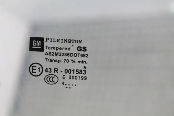 Opel Astra J (2012 - 2015) 43R001583 Стекло задней двери — фото 2