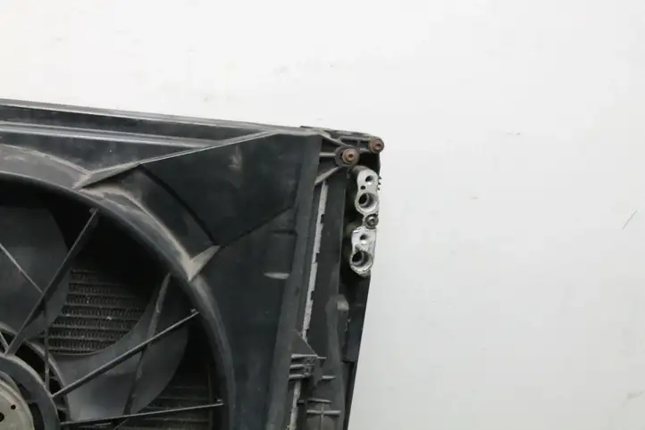 BMW 3 E90 E91 (2005 - 2012) 0130303941 Комплект радиаторов охлаждения — фото 9