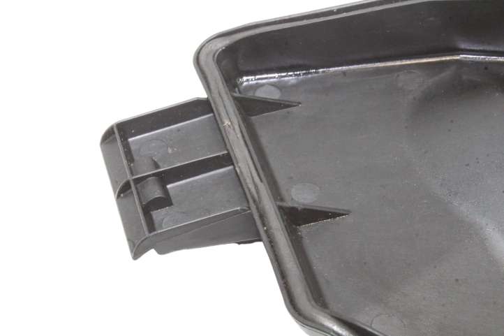 Mercedes-Benz CLK A209,C209 (2002 - 2009)  A2035451303 Крышка ящика предохранителей