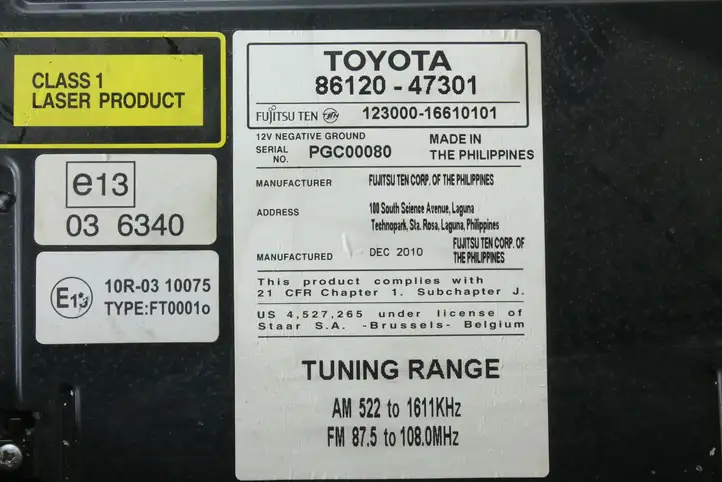 Toyota Prius (XW30) (2009 - 2015) 8612047301 Магнитола / мультимедийная система — фото 6