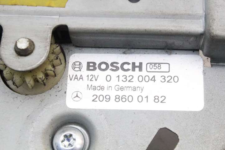 Mercedes-Benz CLK A209,C209 (2002 - 2009)  0132004320 Электродвигатель регулировки высоты ремня безопасности
