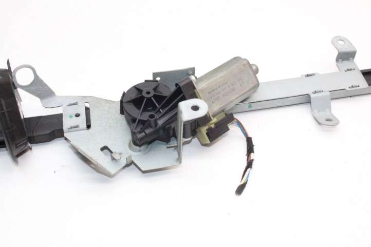 Mercedes-Benz CLK A209,C209 (2002 - 2009)  0132004320 Электродвигатель регулировки высоты ремня безопасности