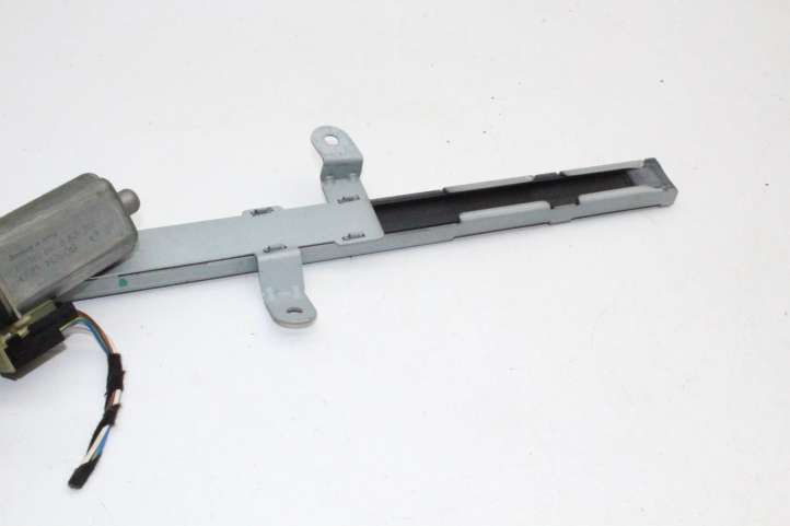 Mercedes-Benz CLK A209,C209 (2002 - 2009)  0132004320 Электродвигатель регулировки высоты ремня безопасности