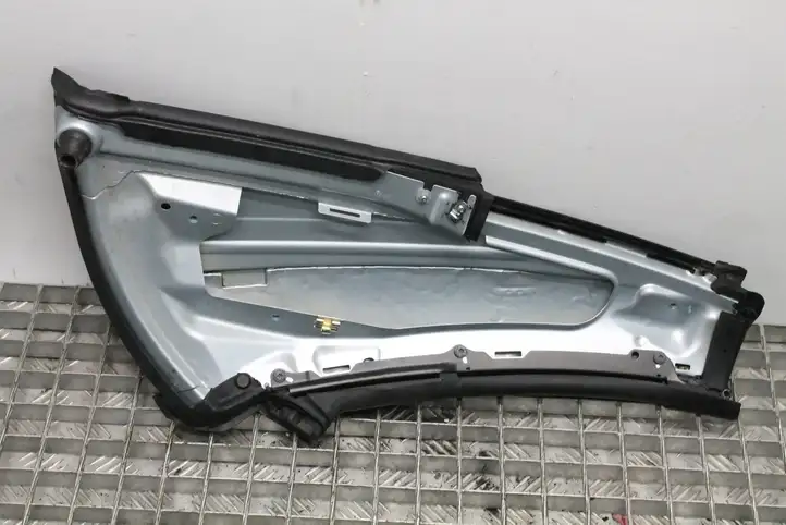 Mercedes-Benz SLK R171 (2005 - 2011) Отделка лючка топливного бака — фото 5