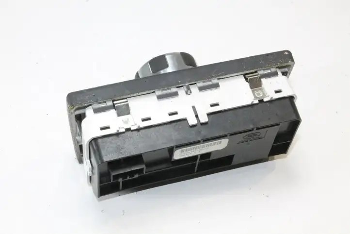 Land Rover Freelander 2 - LR2 (2006 - 2010) 6H5214B596DE Блок кнопок на панели — фото 2