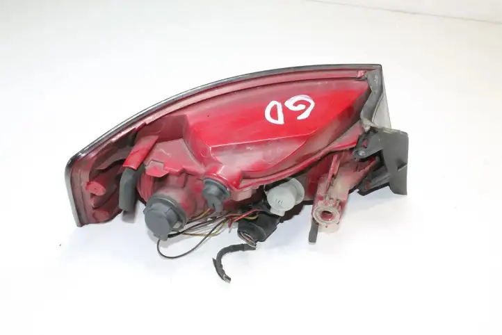 Audi A5 8T 8F (2007 - 2011) 8T0945096 Задний фонарь в кузове — фото 5